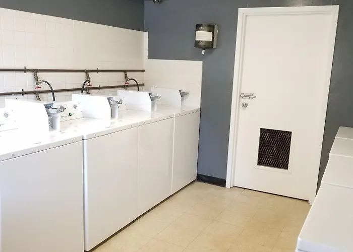 Motel 8 Laramie