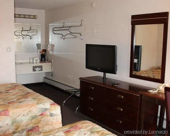 Motel 8 2*
