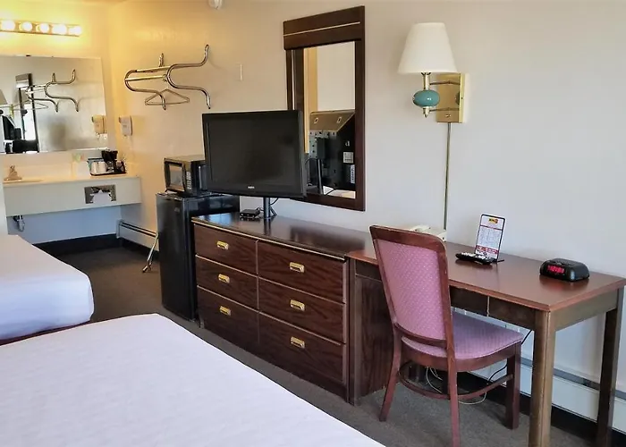 8 Motel 2*